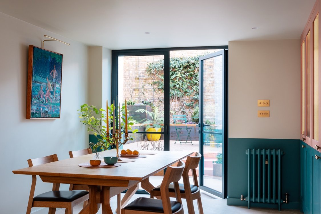 Kitchen dining french window